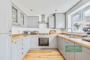 Photo 15- click for photo gallery